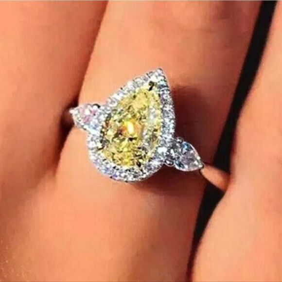 Yellow Pear Cut Sapphire & Clear White Baguette Diamond Cocktail Ring 925 Silver - Picture 5 of 5